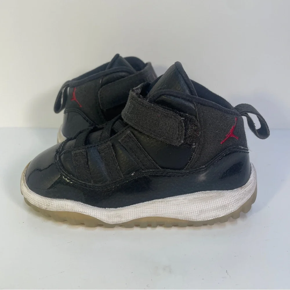 Air Jordan Retro XI 11 72-10 378040-002 Black/White Toddler 7C No Box - Picture 2 of 8